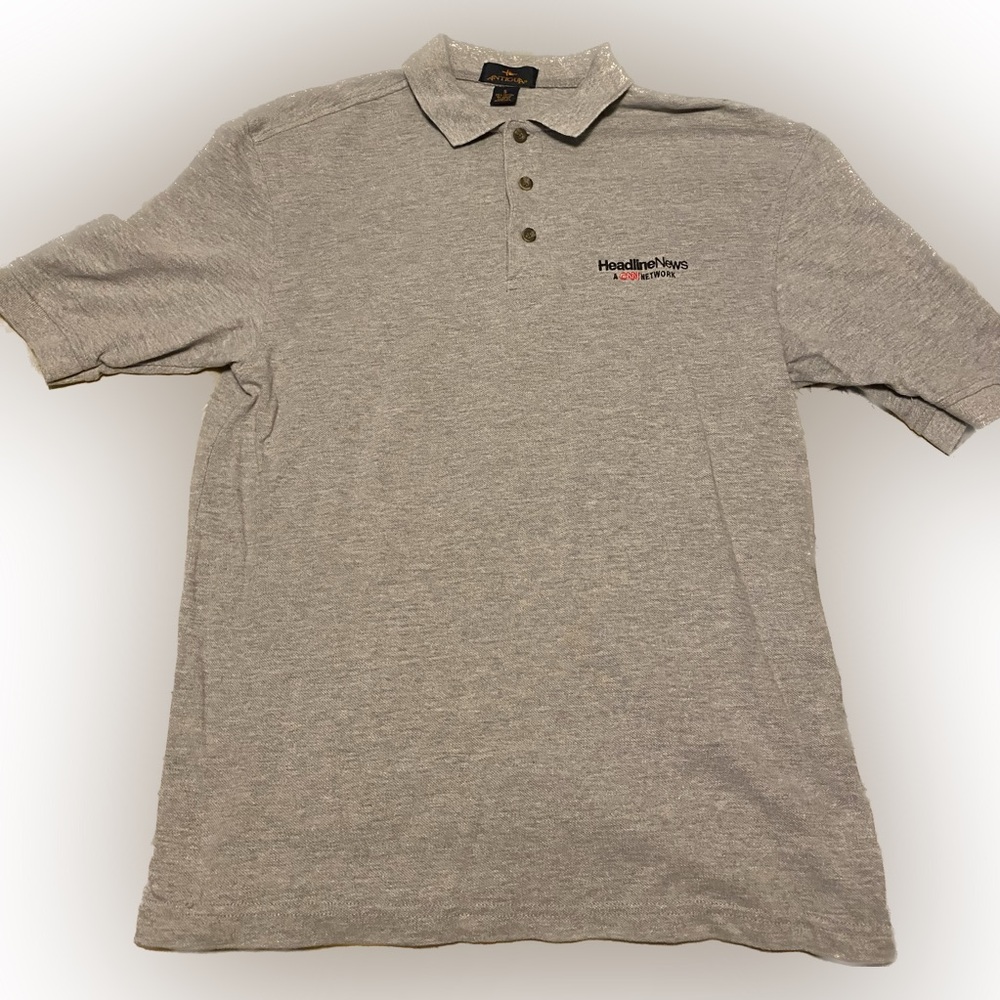 Men's HeadlineNews A CNN Network Grey Short Sleeve Polo Button Up Small Shirt - Picture 2 of 7